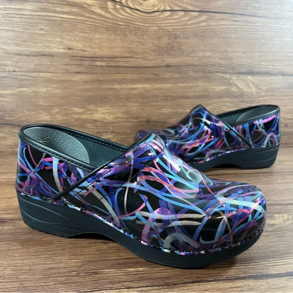 Dansko XP 2.0 Ribbon Patent Leather Slip-On Clogs Shoes Women’s Size 8.5 (39)